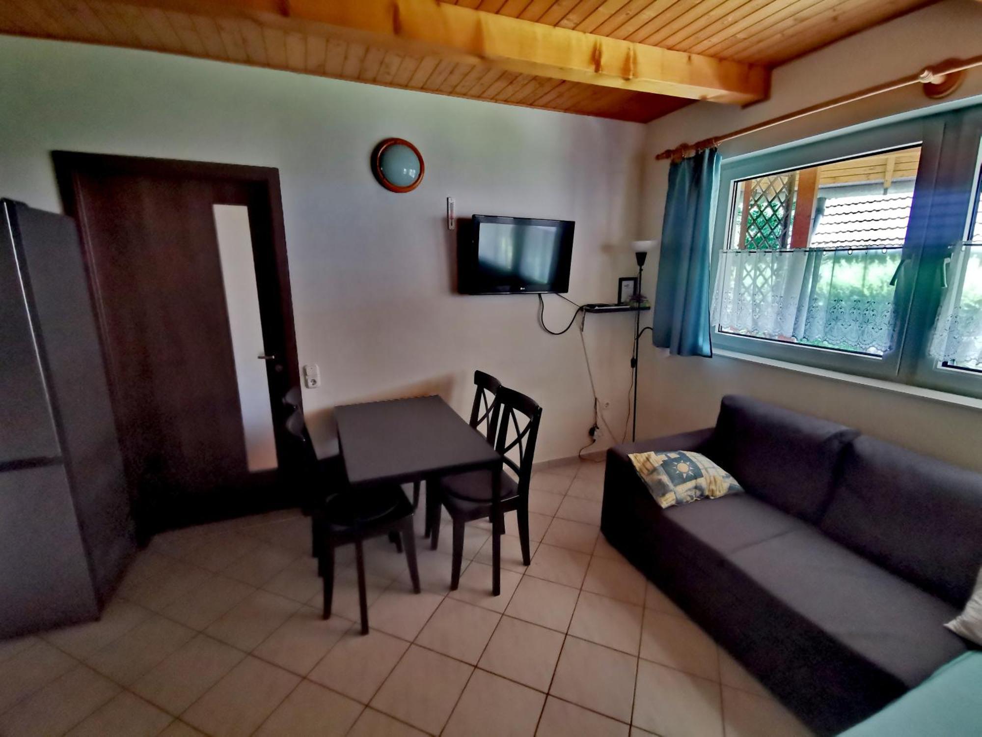Nemeth Apartmanhaz Balatongyörök Exterior foto