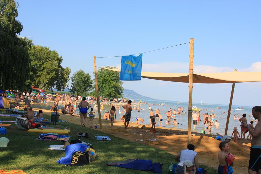 Nemeth Apartmanhaz Balatongyörök Exterior foto